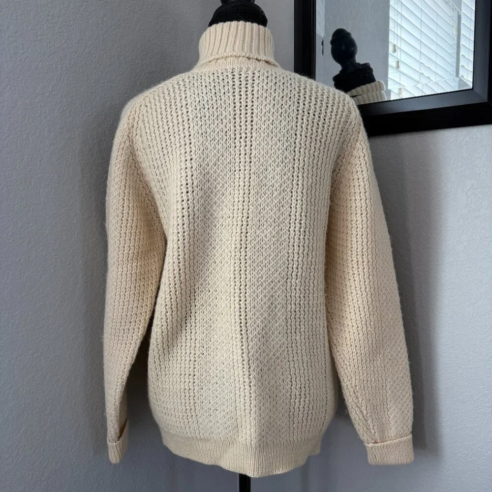 Vintage ST. MICHAEL 100% Wool Cable Knit Turtleneck Sweater Cream M